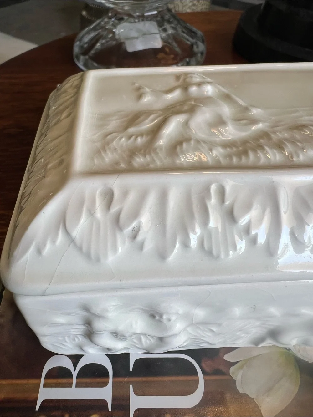 Vintage White Ceramic Cherub Box Relief Scene Jewelry Trinket Box With Lid